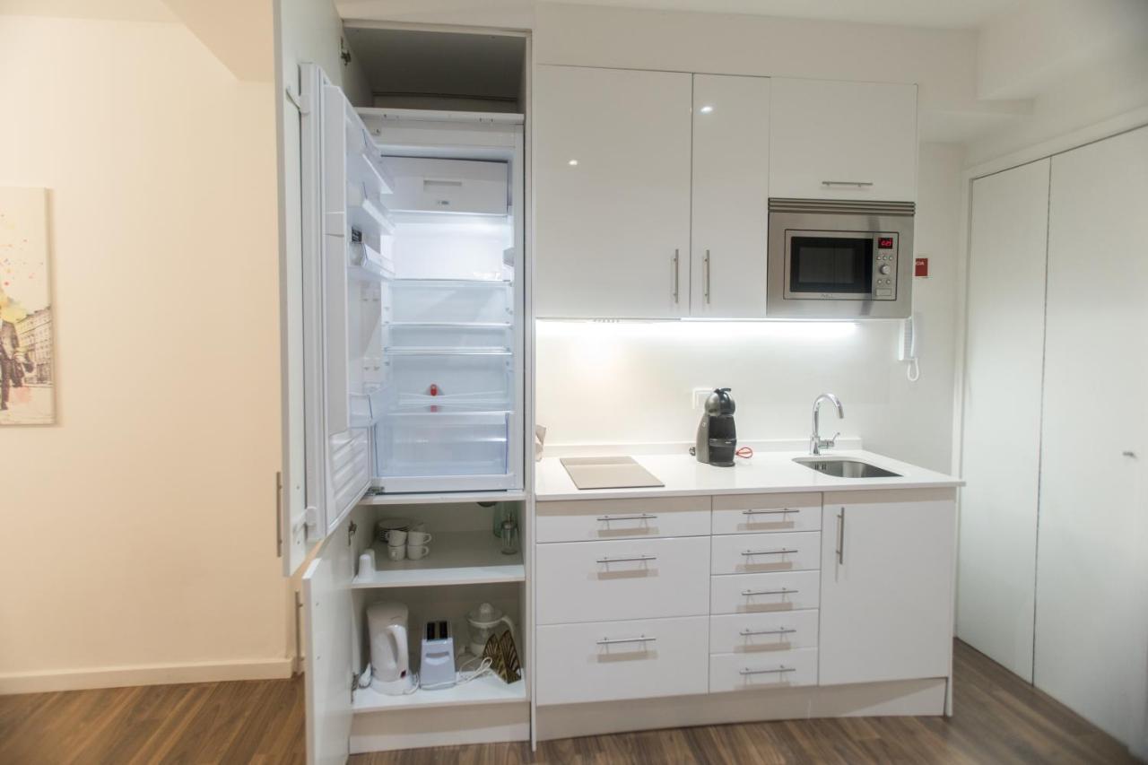 Almada Studios & Suites Porto Eksteriør billede
